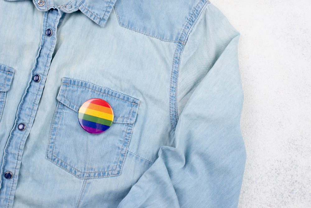 Desideri Dare un Tocco Unico al Tuo Stile? Scegli le Spille Personalizzate!